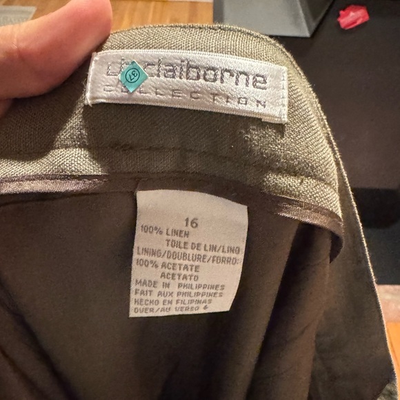 Vintage Liz Claiborne green button up skirt - Picture 3 of 4